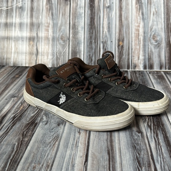 US Polo Association Helm Shoes - Picture 1 of 6